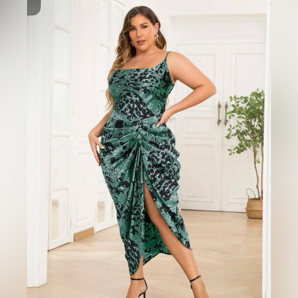 Shein Black and Green Dress, NWT, 1X
